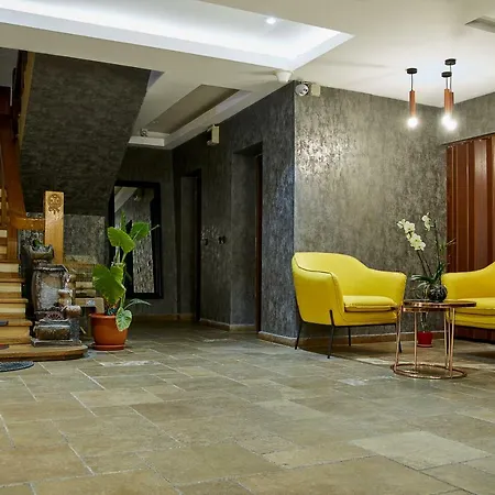 Guest house Kayus Busteni